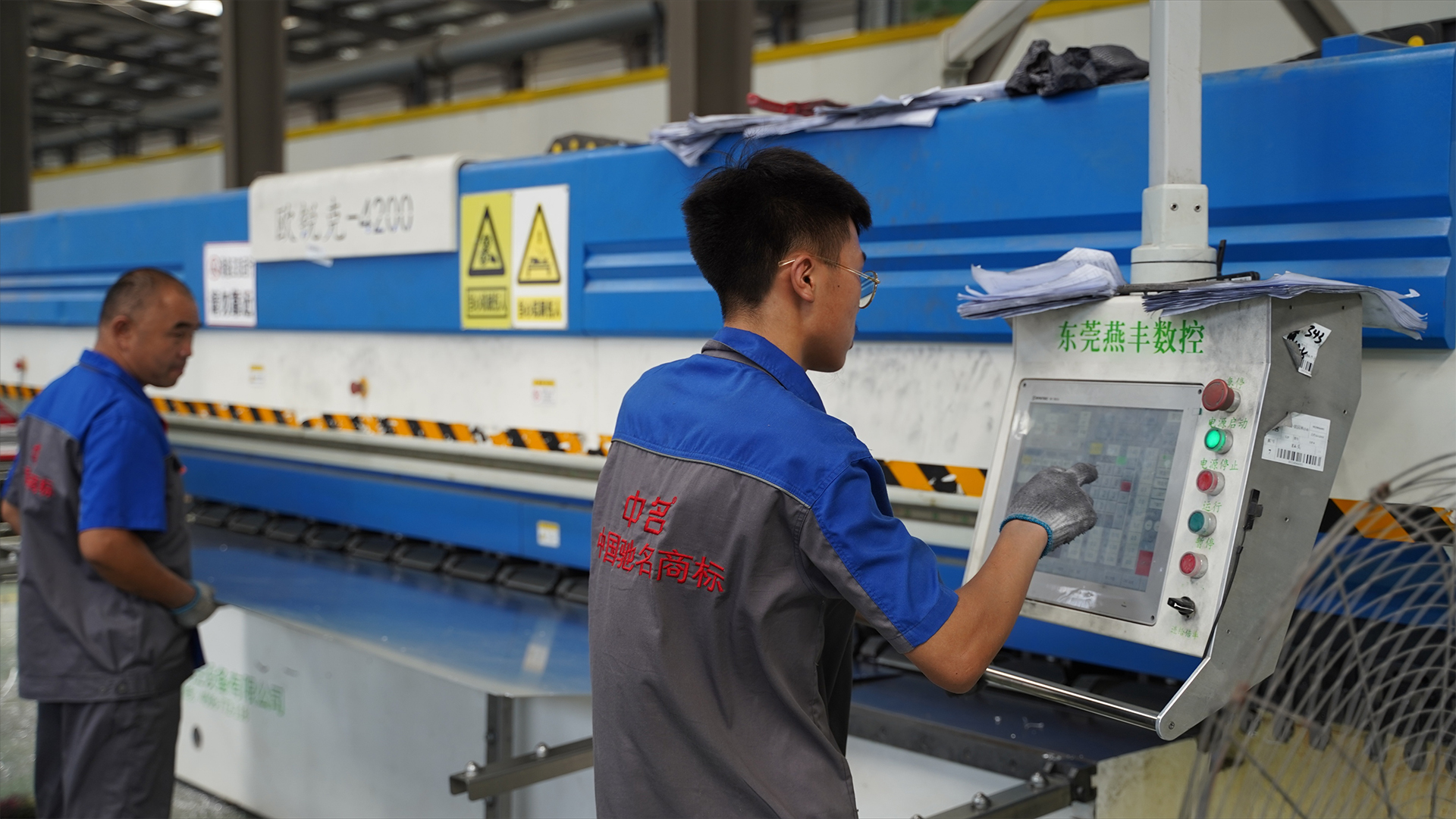 影響氟碳鋁單板使用年限的主要因素都有哪些？