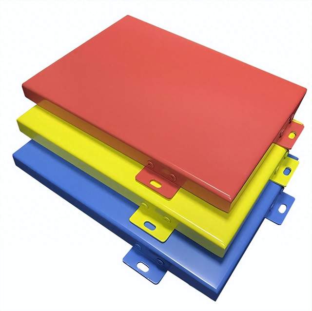 建筑內(nèi)外墻采用烤瓷鋁單板有哪些好處？